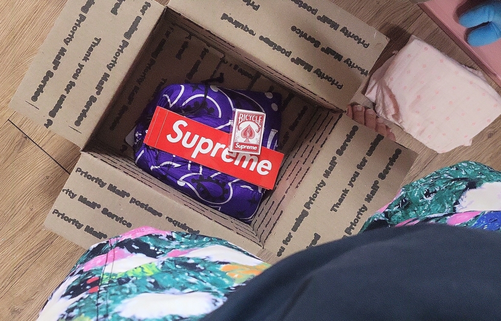 Supreme ENO Islande Nylon Blanket 