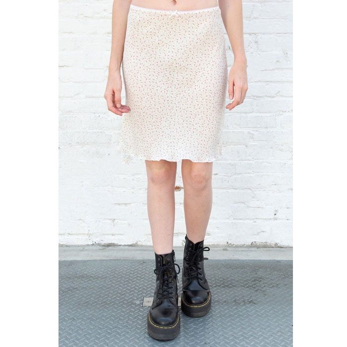 브랜디 멜빌 (Brandy Melville) 세피라 플로럴 스커트 (8가지 색상) 상품 상세 크로켓