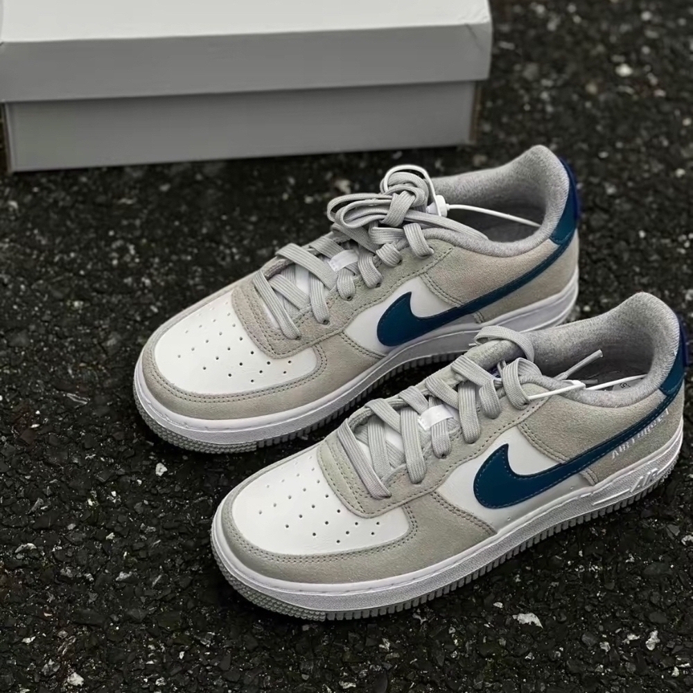 ëì´í¤ ìì´í¬ì¤ 1 07 ì¤ëª¨í¬ ê·¸ë ì´ ë§ë¦¬ë ë¸ë£¨ GS ì ì¬ë í± í´ë½ í¬ì¤ DH9597-001
