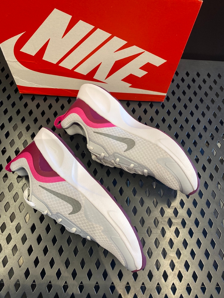 ëì´í¤ ì¨ì´ì¬ë°ì´ GS ì´ëí CJ3816-018