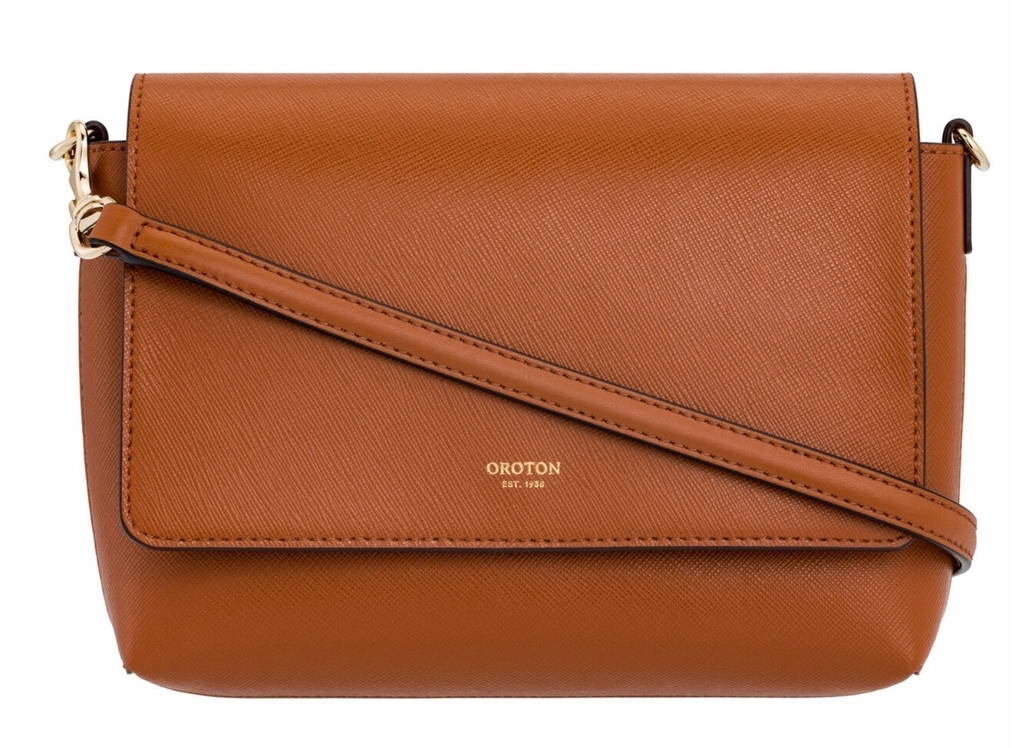 Oroton Harriet Crossbody bag 호주 브랜드 오로톤 헤리엇 프리미엄 가죽가방 상품 상세 크로켓
